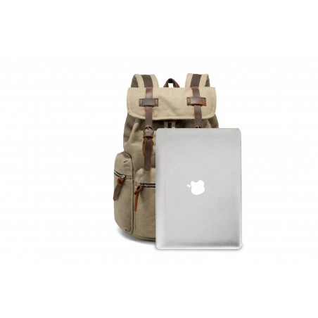 Canvas oldschool backpack with a flap